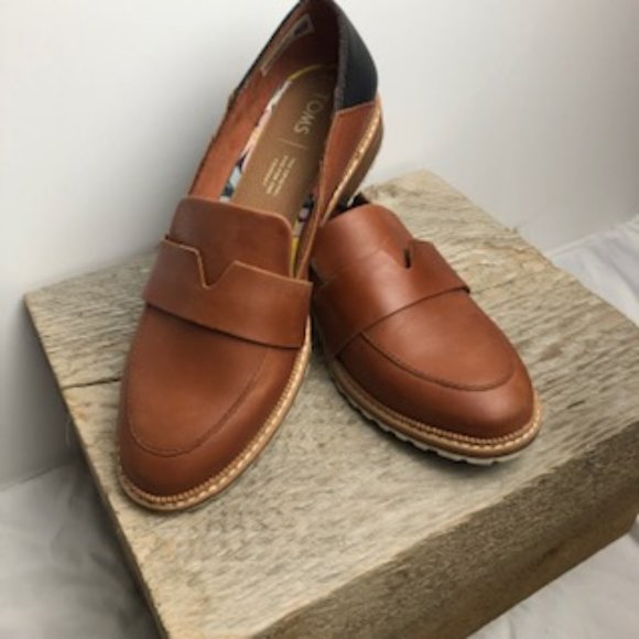 Toms Shoes - TOMS Mallory Flats, Nubuck leather Size 6.5